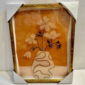 NWT-FLOWERS IN VASE PICTURES